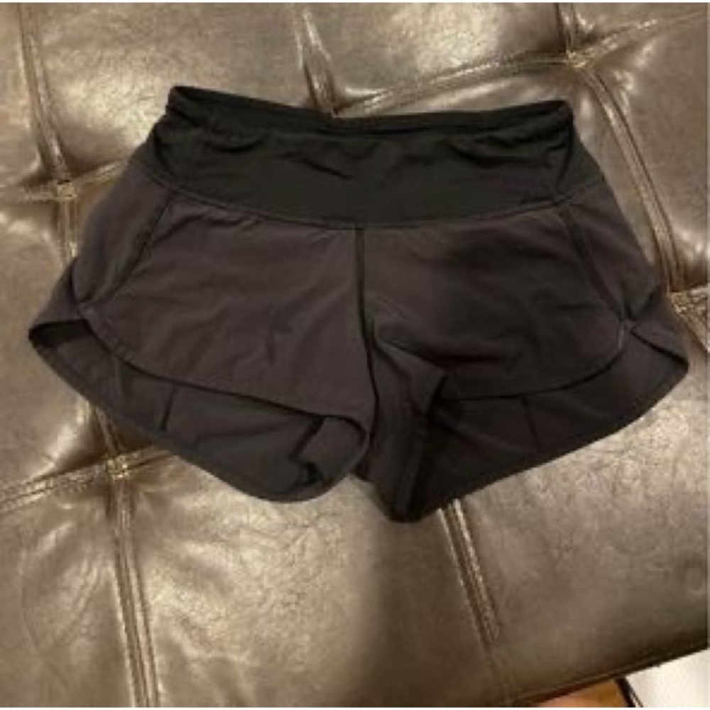 lululemon hotty hot shorts - Picture 1 of 1